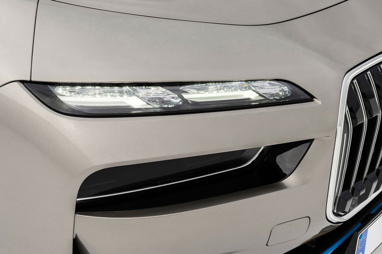 4050310 335kW eDrive50 Excellence 105.7kWh 4dr Auto [Exec]