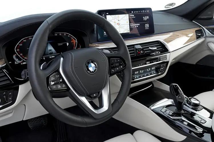 4050283 sDrive M40i 2dr Auto [Shadowline Plus/Tech Pack]