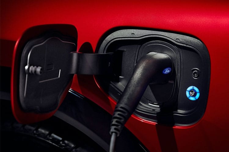 4050462 272kW Premium 91kWh AWD 5dr Auto