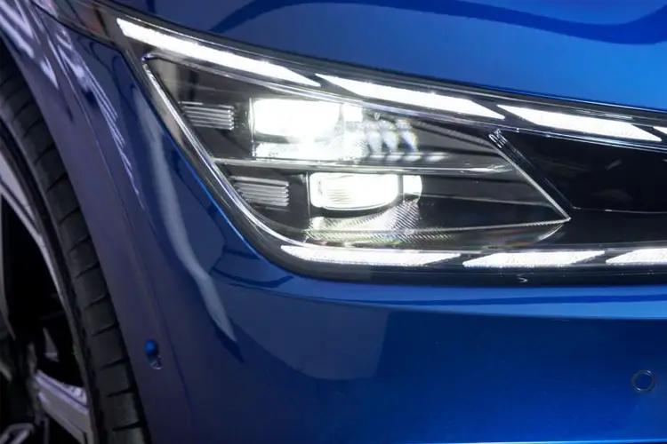 3875128 168kW Air 84kWh 5dr Auto