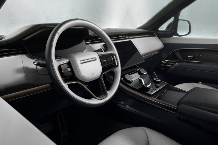 4050595 4.4 P635 V8 SV Celestial Edition 5dr Auto