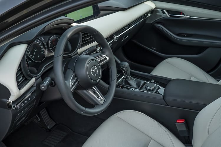 3867156 2.0 e-Skyactiv X MHEV 186 Exclusive-Line 4dr Auto